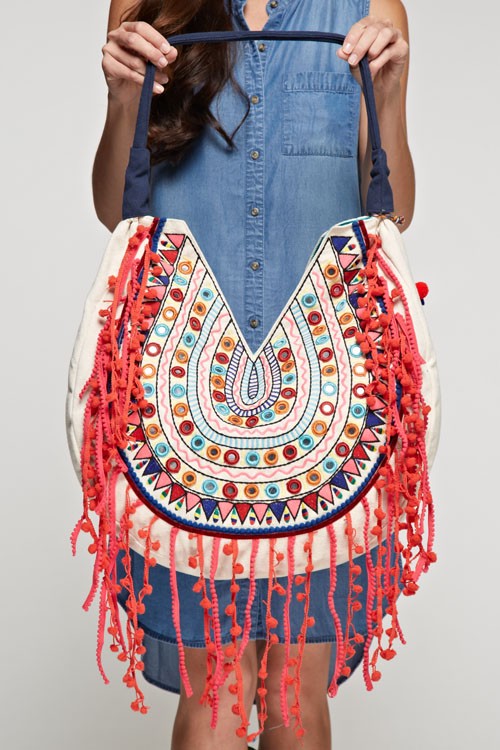 Boho Beach Tote: Designer Straw Shoulder Bag With Hollow Woven Out  Knitting, Online Branded Luxury Handbag For Shopping, Travel And More From  Tote_bag902, $33.25 | DHgate.Com